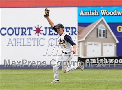 Thumbnail 2 in Victor vs. Shaker (NYSPHSAA Class AA Final) photogallery.