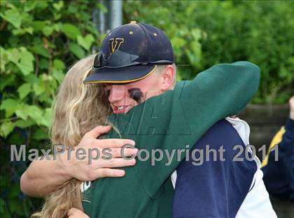 Thumbnail 1 in Victor vs. Shaker (NYSPHSAA Class AA Final) photogallery.