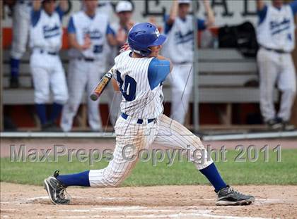 Thumbnail 2 in Victor vs. Shaker (NYSPHSAA Class AA Final) photogallery.