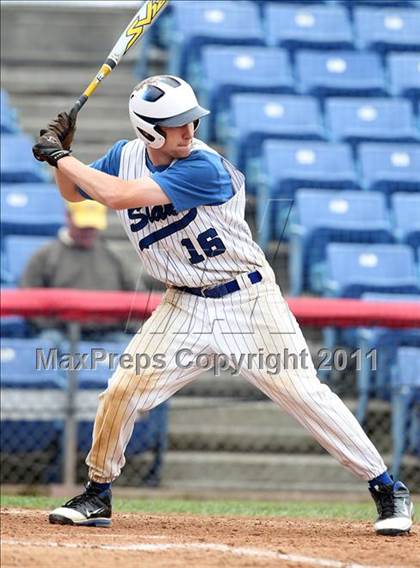 Thumbnail 3 in Victor vs. Shaker (NYSPHSAA Class AA Final) photogallery.