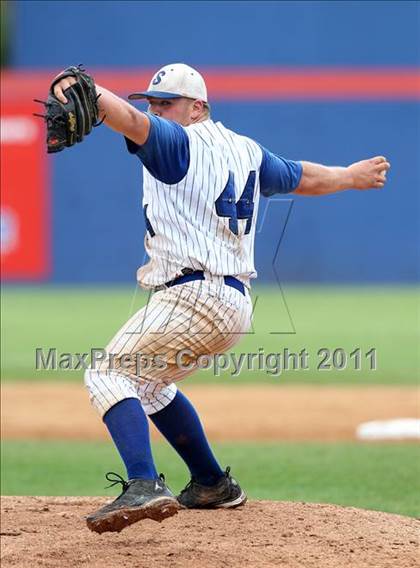 Thumbnail 1 in Victor vs. Shaker (NYSPHSAA Class AA Final) photogallery.