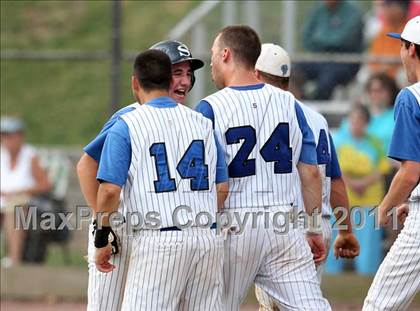 Thumbnail 1 in Victor vs. Shaker (NYSPHSAA Class AA Final) photogallery.