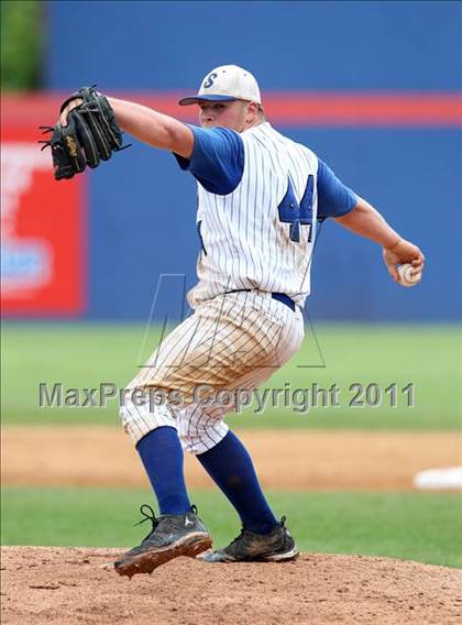 Thumbnail 2 in Victor vs. Shaker (NYSPHSAA Class AA Final) photogallery.