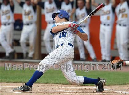 Thumbnail 3 in Victor vs. Shaker (NYSPHSAA Class AA Final) photogallery.
