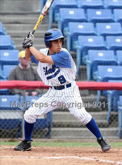 Thumbnail 2 in Victor vs. Shaker (NYSPHSAA Class AA Final) photogallery.