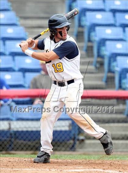 Thumbnail 2 in Victor vs. Shaker (NYSPHSAA Class AA Final) photogallery.