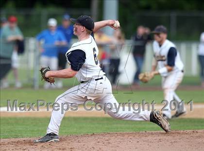 Thumbnail 3 in Victor vs. Shaker (NYSPHSAA Class AA Final) photogallery.
