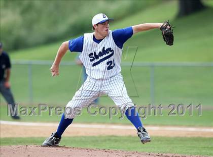 Thumbnail 3 in Victor vs. Shaker (NYSPHSAA Class AA Final) photogallery.