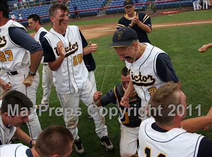 Thumbnail 3 in Victor vs. Shaker (NYSPHSAA Class AA Final) photogallery.