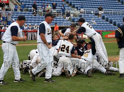 Thumbnail 1 in Victor vs. Shaker (NYSPHSAA Class AA Final) photogallery.