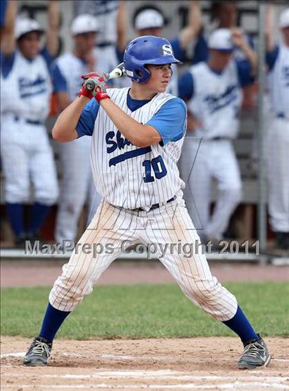 Thumbnail 1 in Victor vs. Shaker (NYSPHSAA Class AA Final) photogallery.