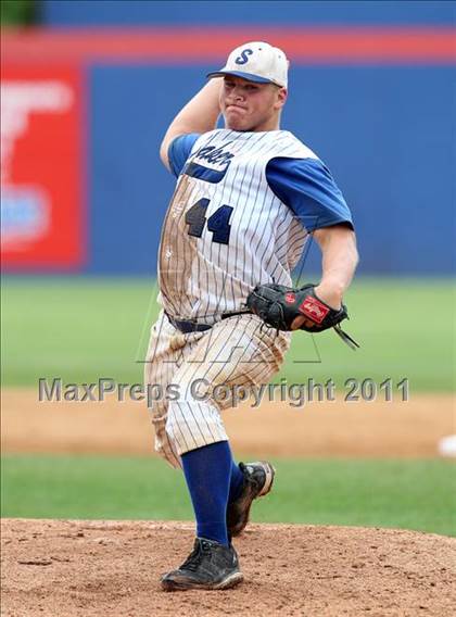 Thumbnail 3 in Victor vs. Shaker (NYSPHSAA Class AA Final) photogallery.
