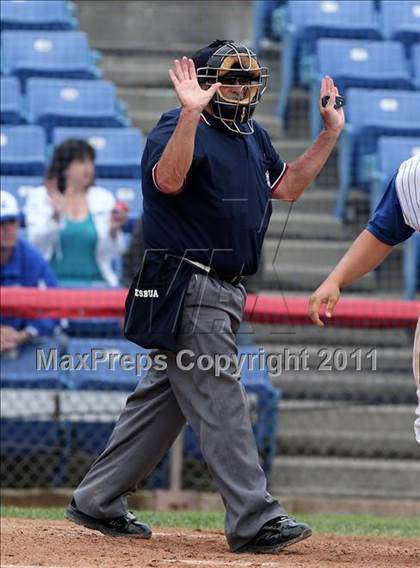 Thumbnail 1 in Victor vs. Shaker (NYSPHSAA Class AA Final) photogallery.