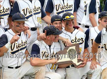 Thumbnail 1 in Victor vs. Shaker (NYSPHSAA Class AA Final) photogallery.