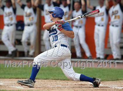 Thumbnail 2 in Victor vs. Shaker (NYSPHSAA Class AA Final) photogallery.