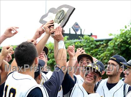 Thumbnail 2 in Victor vs. Shaker (NYSPHSAA Class AA Final) photogallery.