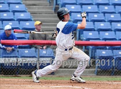 Thumbnail 2 in Victor vs. Shaker (NYSPHSAA Class AA Final) photogallery.