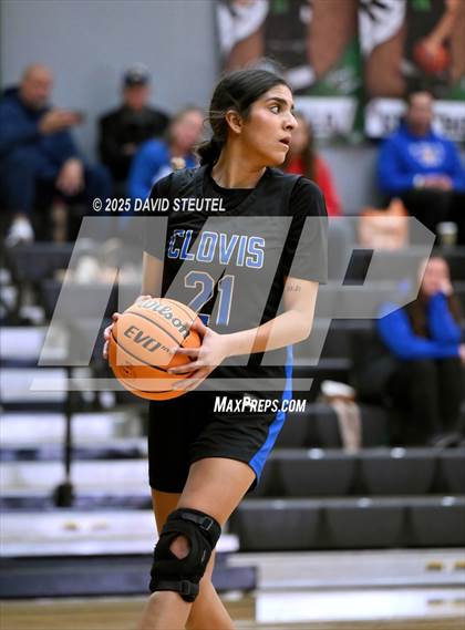 Thumbnail 3 in Clovis vs. La Jolla Country Day (St. Mary's MLK Classic) photogallery.