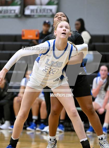 Thumbnail 3 in Clovis vs. La Jolla Country Day (St. Mary's MLK Classic) photogallery.
