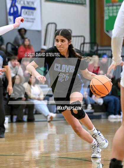 Thumbnail 1 in Clovis vs. La Jolla Country Day (St. Mary's MLK Classic) photogallery.