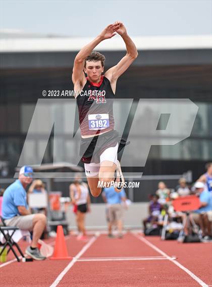 Thumbnail 1 in UIL 2A State Track & Field Finals  photogallery.