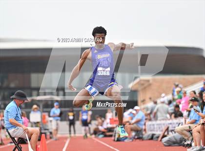 Thumbnail 3 in UIL 2A State Track & Field Finals  photogallery.