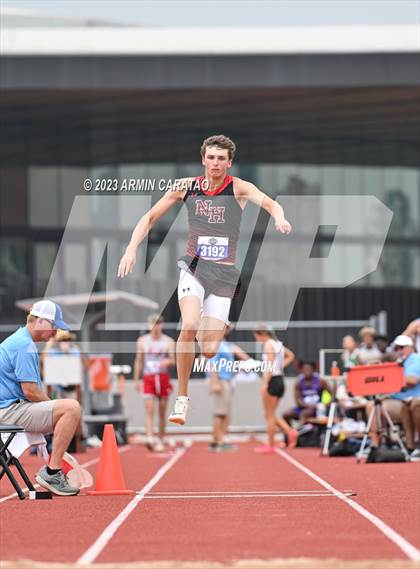 Thumbnail 3 in UIL 2A State Track & Field Finals  photogallery.
