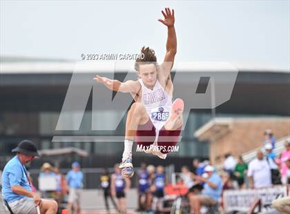 Thumbnail 3 in UIL 2A State Track & Field Finals  photogallery.