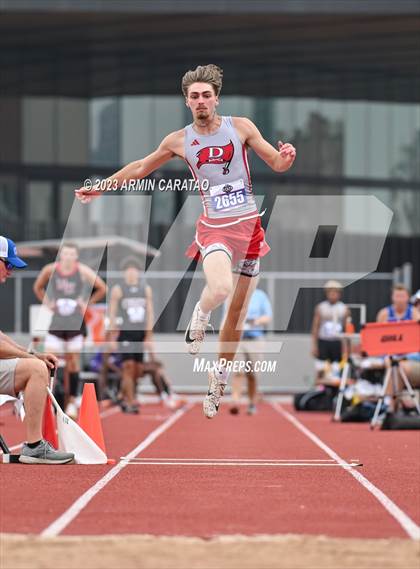 Thumbnail 2 in UIL 2A State Track & Field Finals  photogallery.