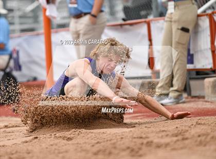 Thumbnail 1 in UIL 2A State Track & Field Finals  photogallery.