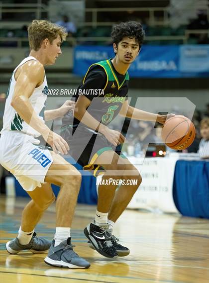 Thumbnail 3 in Maui Prep vs Kaimuki (HHSAA D2 Championship) photogallery.
