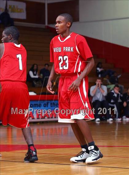 Thumbnail 3 in View Park vs. Hawthorne (Sea Hawk Classic) photogallery.