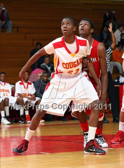 Thumbnail 2 in View Park vs. Hawthorne (Sea Hawk Classic) photogallery.