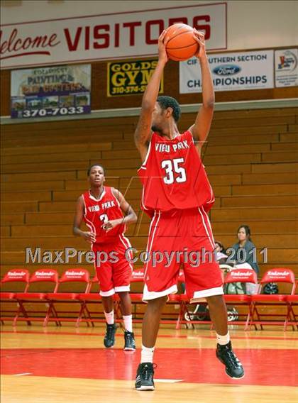 Thumbnail 3 in View Park vs. Hawthorne (Sea Hawk Classic) photogallery.