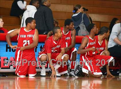 Thumbnail 2 in View Park vs. Hawthorne (Sea Hawk Classic) photogallery.