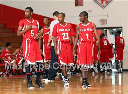 Thumbnail 2 in View Park vs. Hawthorne (Sea Hawk Classic) photogallery.