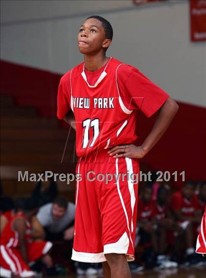 Thumbnail 2 in View Park vs. Hawthorne (Sea Hawk Classic) photogallery.