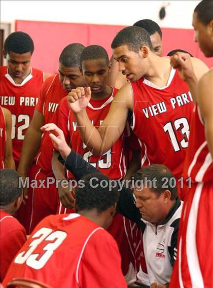 Thumbnail 2 in View Park vs. Hawthorne (Sea Hawk Classic) photogallery.