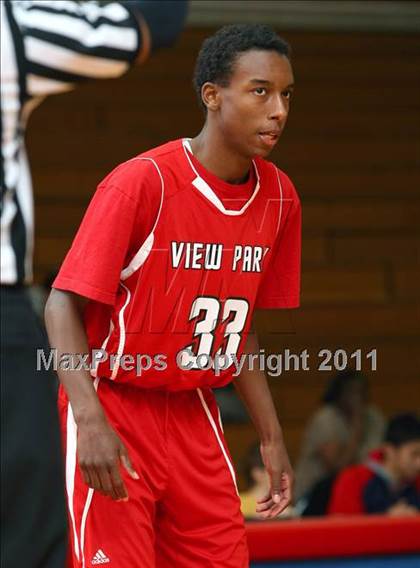 Thumbnail 1 in View Park vs. Hawthorne (Sea Hawk Classic) photogallery.