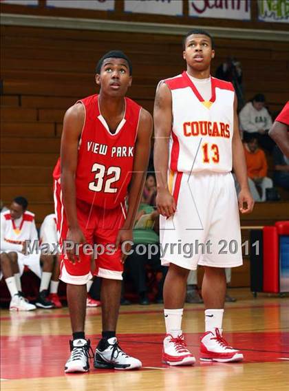 Thumbnail 2 in View Park vs. Hawthorne (Sea Hawk Classic) photogallery.