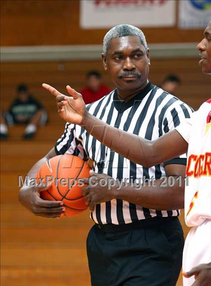 Thumbnail 3 in View Park vs. Hawthorne (Sea Hawk Classic) photogallery.