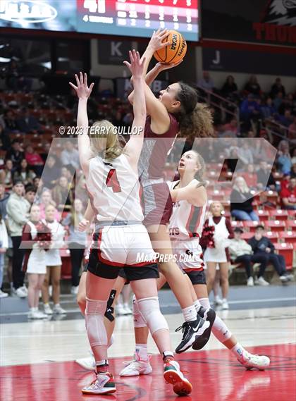 Thumbnail 3 in Grantsville vs. Morgan (UHSAA 3A Final) photogallery.