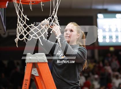 Thumbnail 2 in Grantsville vs. Morgan (UHSAA 3A Final) photogallery.