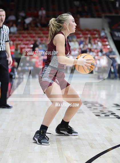 Thumbnail 2 in Grantsville vs. Morgan (UHSAA 3A Final) photogallery.