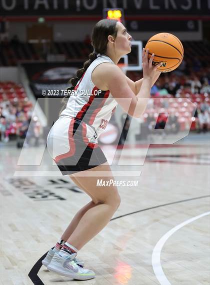 Thumbnail 1 in Grantsville vs. Morgan (UHSAA 3A Final) photogallery.