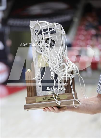 Thumbnail 2 in Grantsville vs. Morgan (UHSAA 3A Final) photogallery.