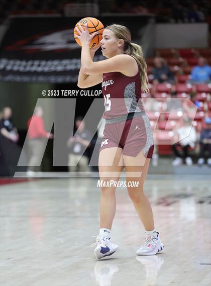 Thumbnail 3 in Grantsville vs. Morgan (UHSAA 3A Final) photogallery.
