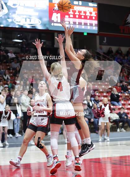 Thumbnail 2 in Grantsville vs. Morgan (UHSAA 3A Final) photogallery.