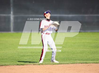 Thumbnail 1 in Covina @ Charter Oak photogallery.
