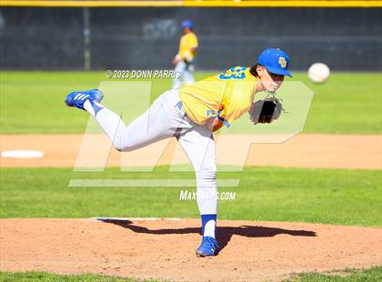 Thumbnail 3 in Covina @ Charter Oak photogallery.